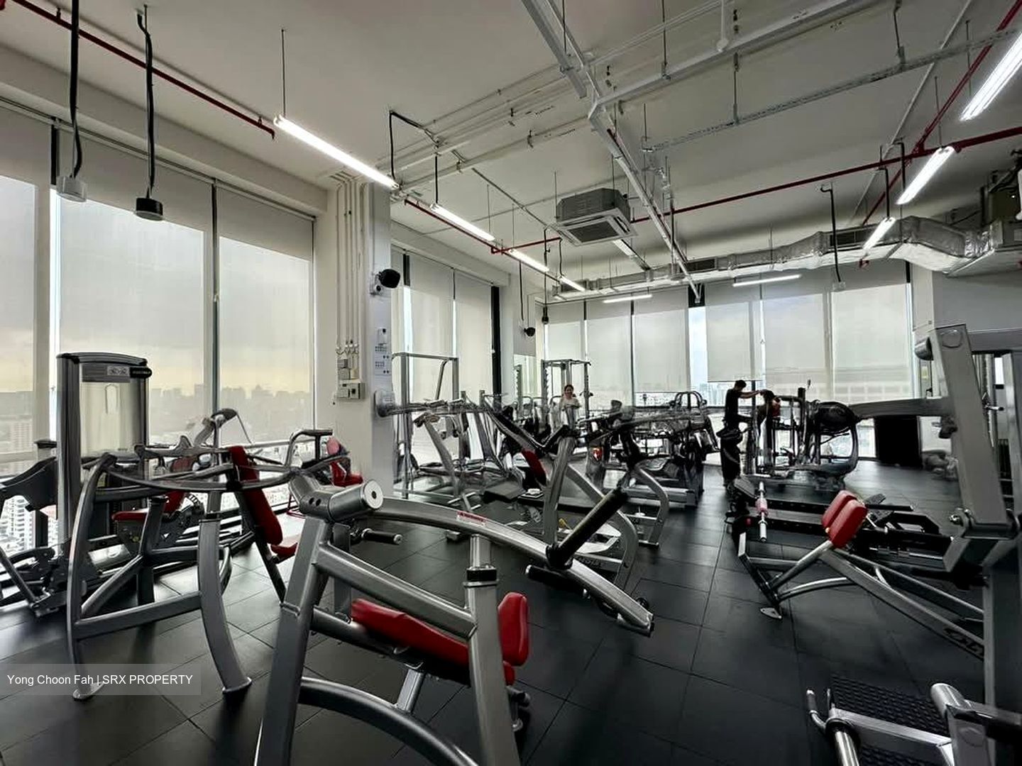 Centrium Square (D8), Office #601224111